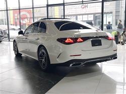 مرسيدس بنز E-Class